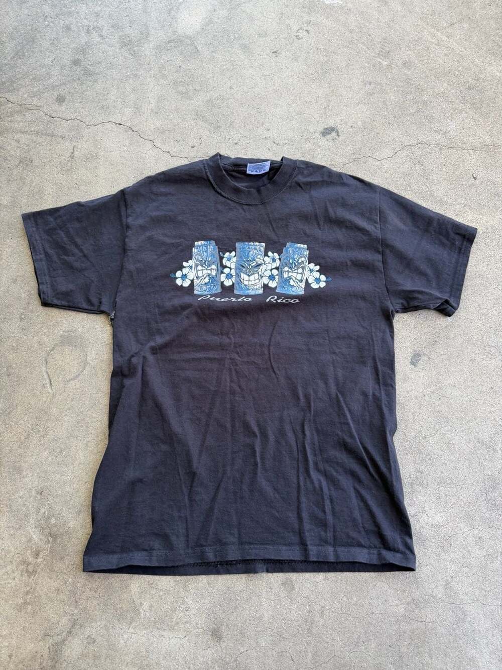 Vintage y2k Puerto Rico Tiki Totem Graphic T-Shirt